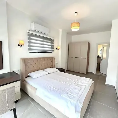 Note 6 فيلة فتحية